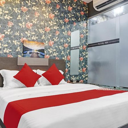 Oyo Flagship Hotel Royal Inn Сурат Екстер'єр фото